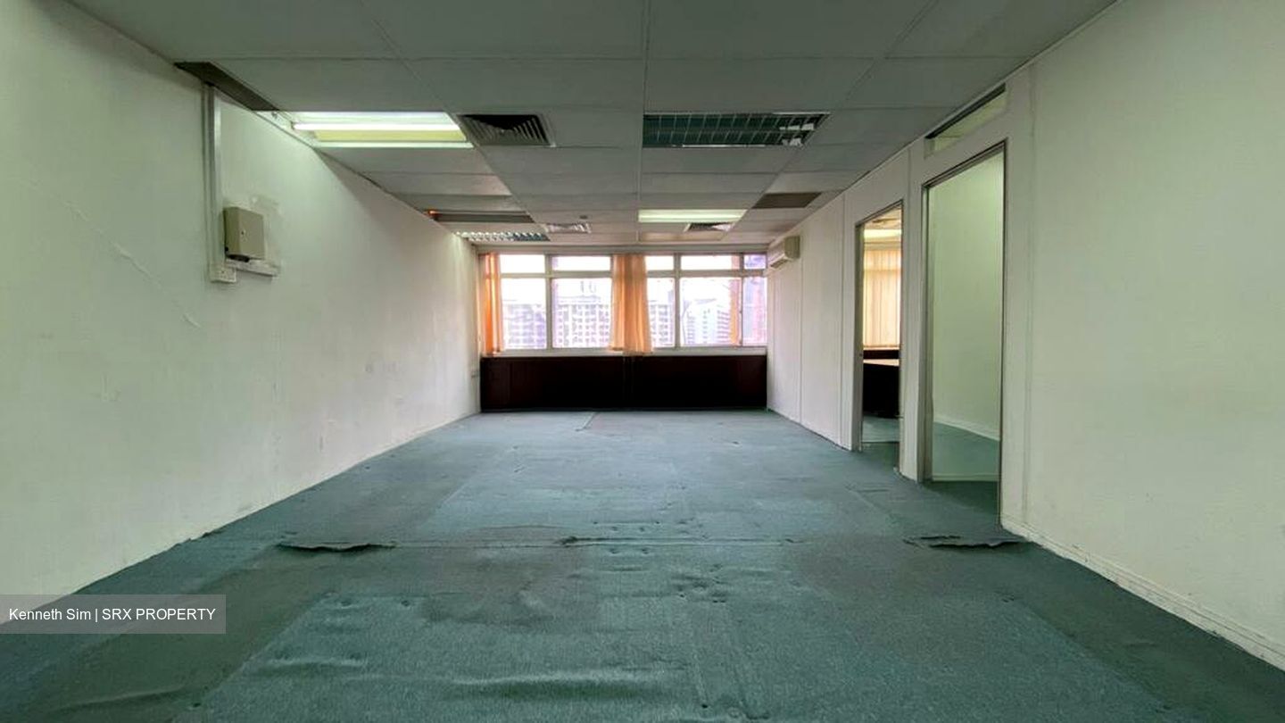 Golden Sultan Plaza (D7), Office #523520071